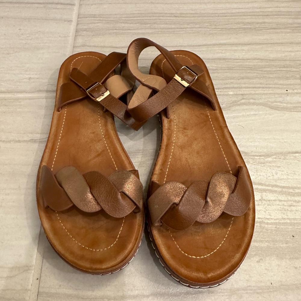 Brown sandals!
